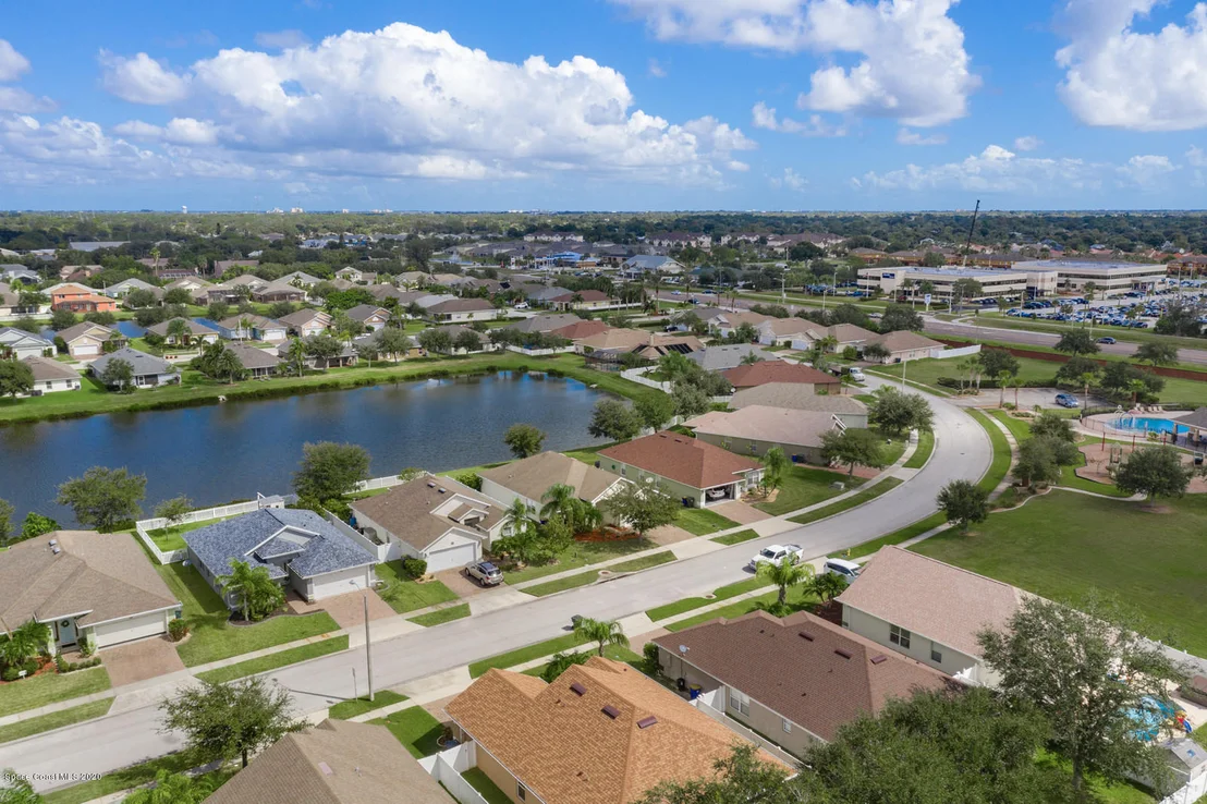 Photo of 2331 Bridgeport Circle