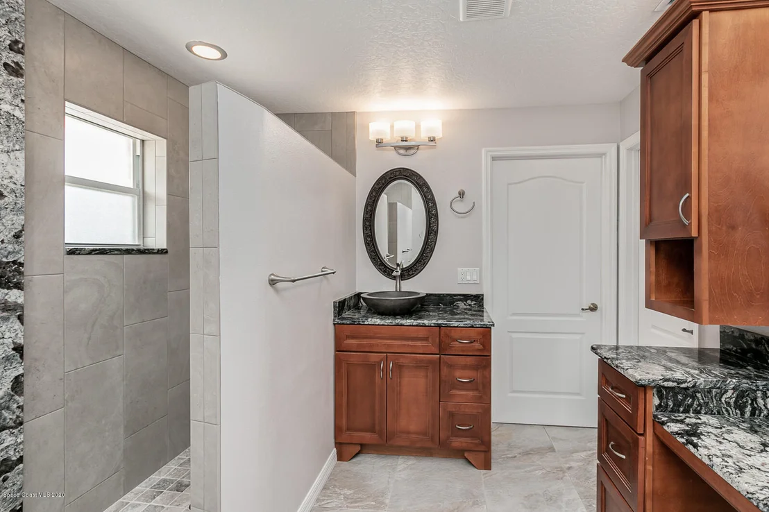 Photo of 2240 Pine Meadow Avenue