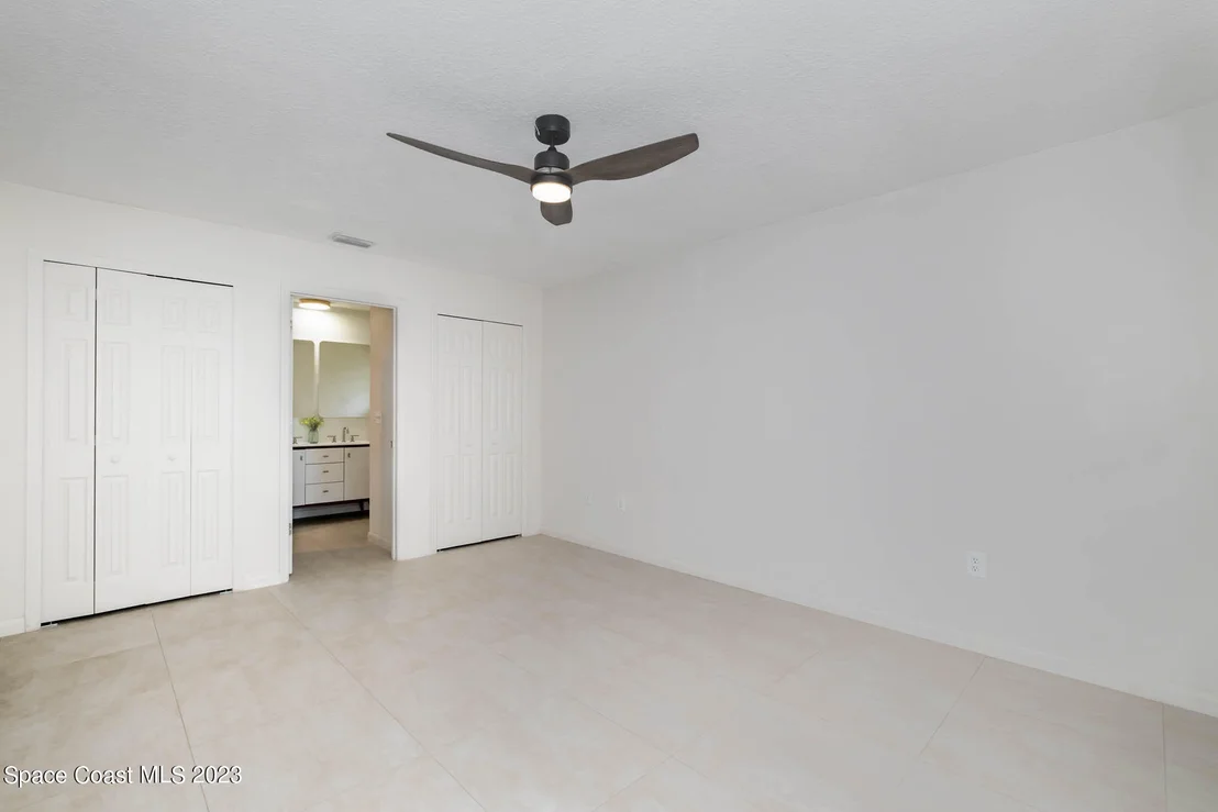 Photo of 1091 Pace Drive NW
