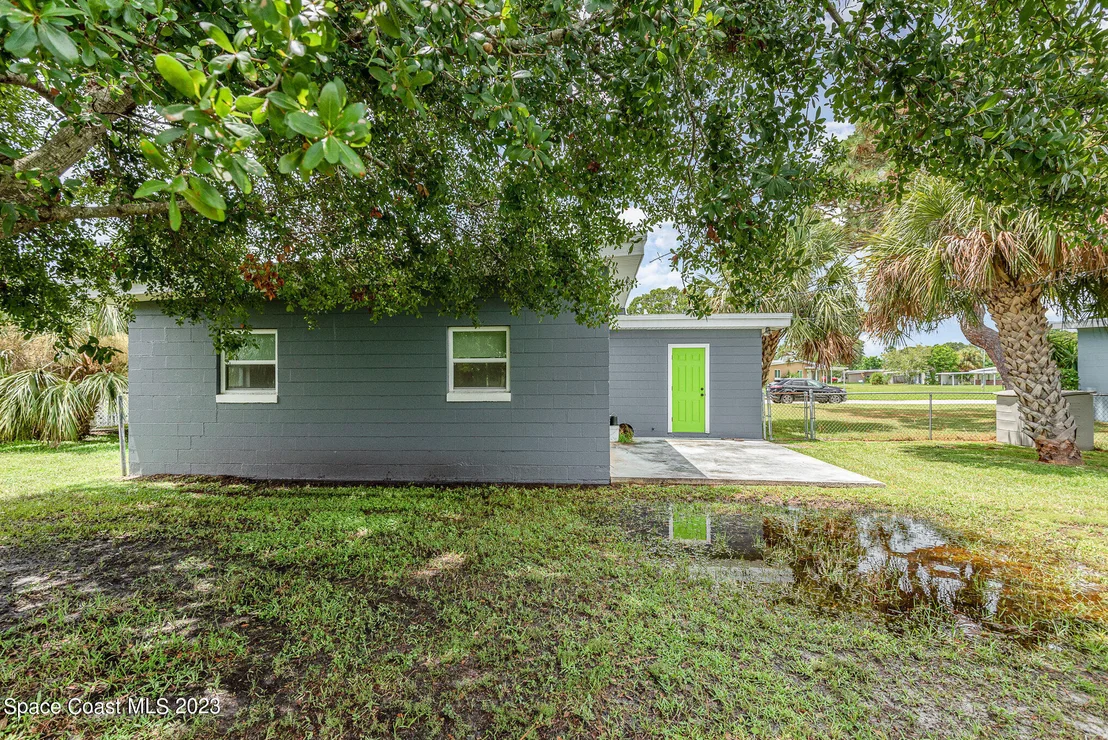 Photo of 1799 Mosswood Drive