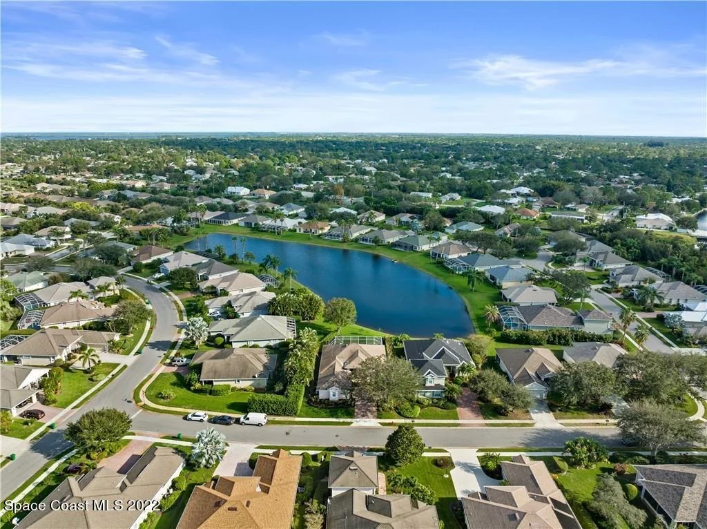 Photo of 303 Swallowtail Lane