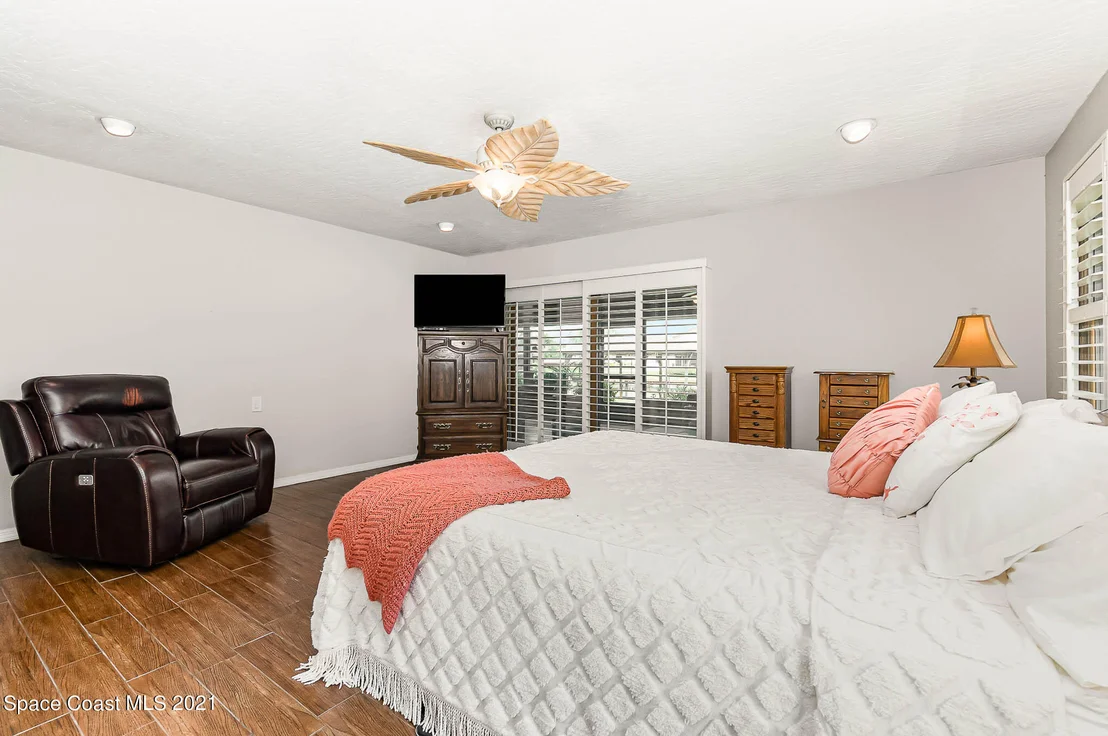 Photo of 6365 Anchor Lane