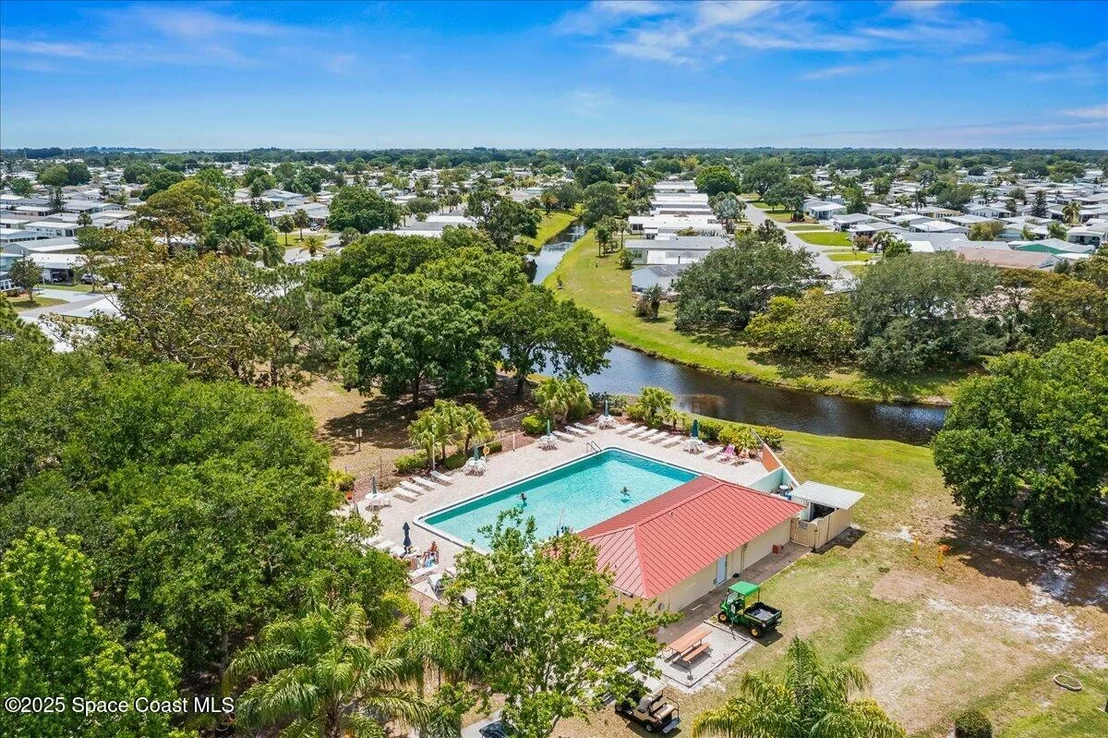Photo of 641 Hyacinth Circle