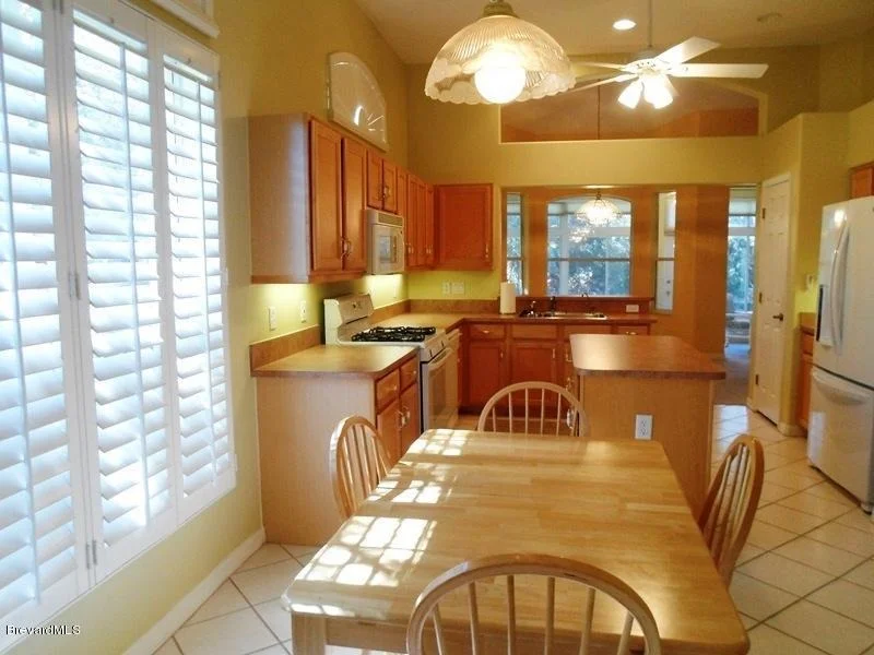 Photo of 406 Haley Court