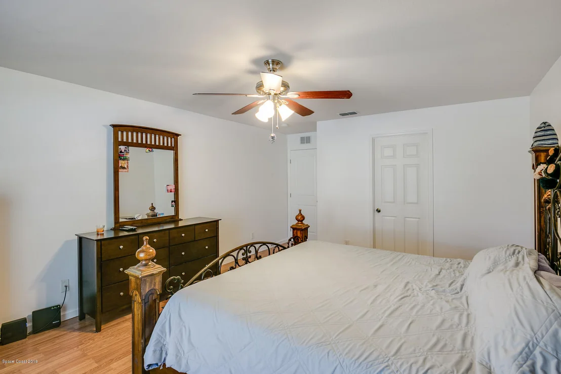 Photo of 205 Dryden Circle