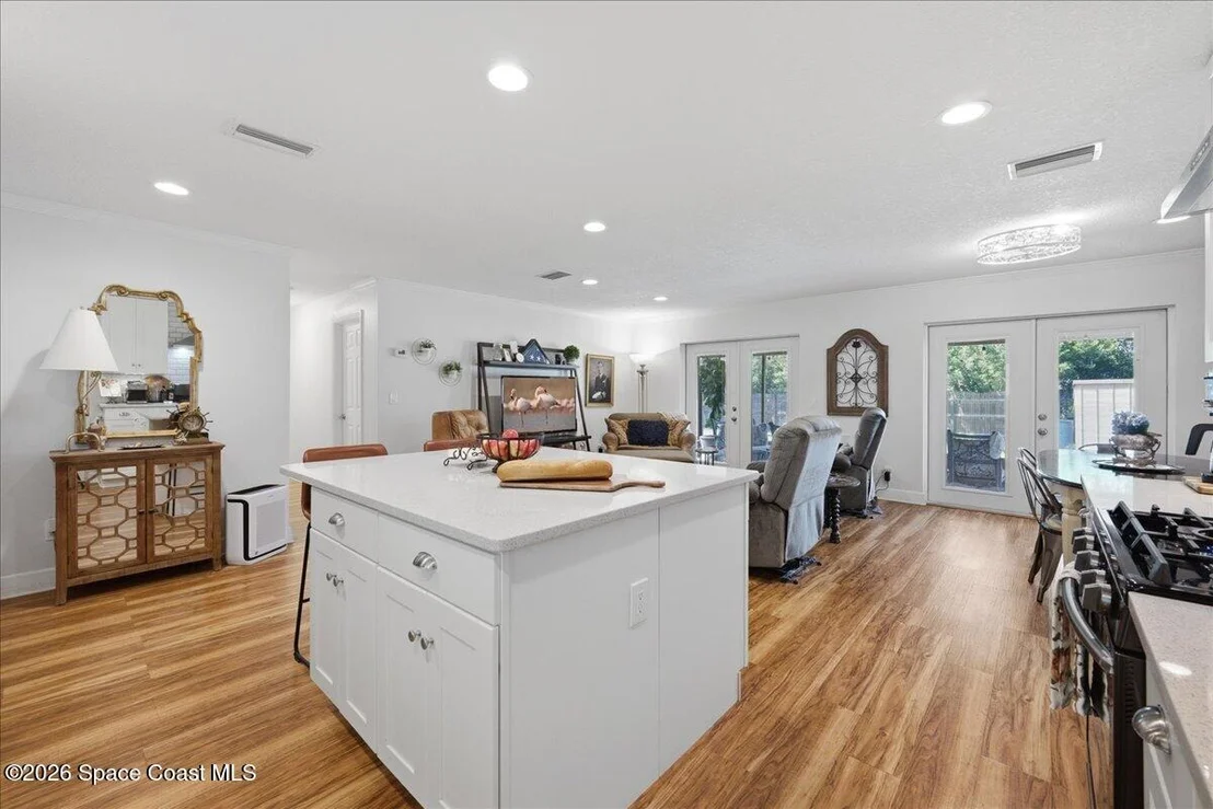 Photo of 2511 Stanford Drive N