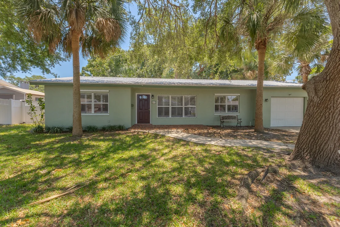 Photo of 407 Par Avenue