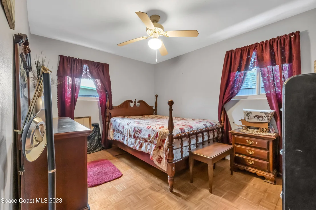 Photo of 1205 Princeton Road