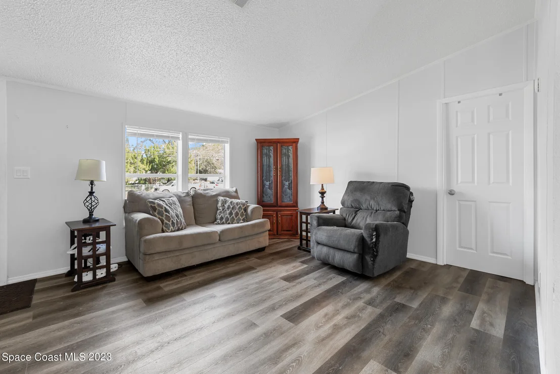 Photo of 3115 Brockett Road