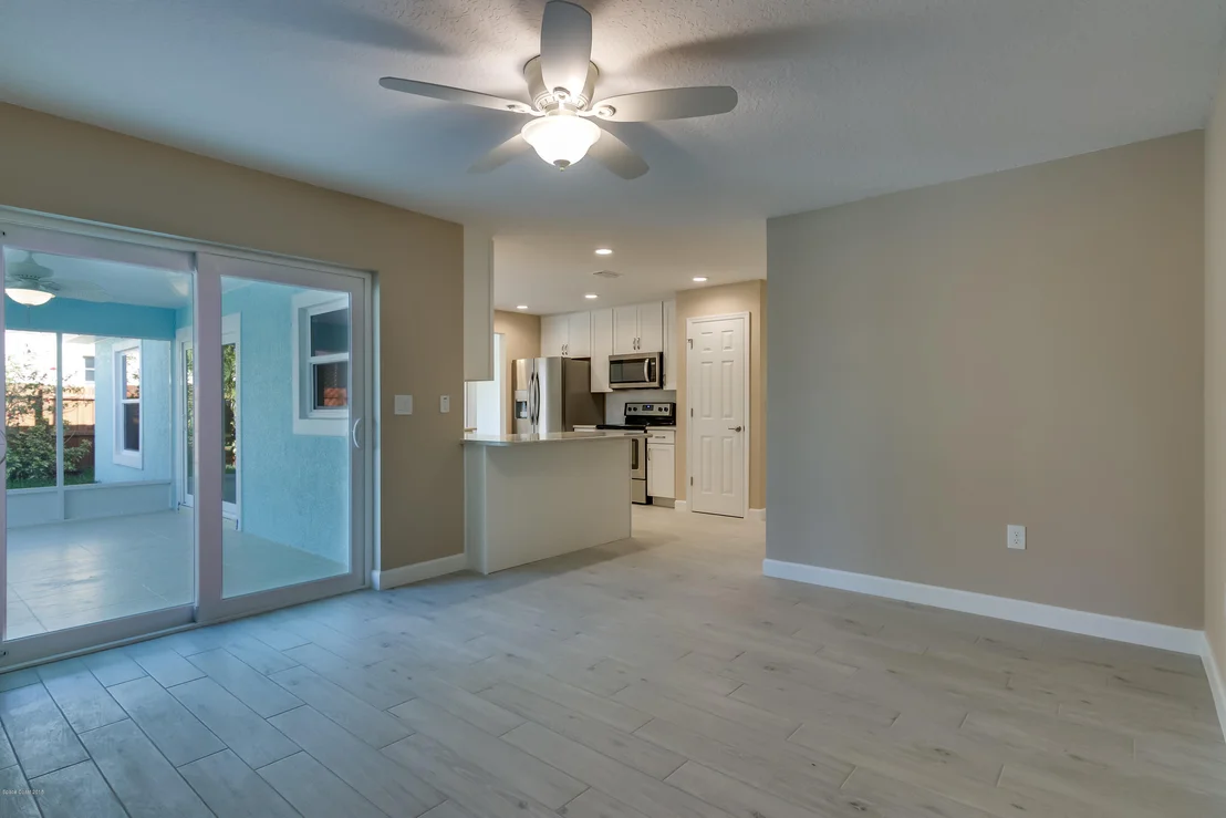 Photo of 360 Lee Avenue