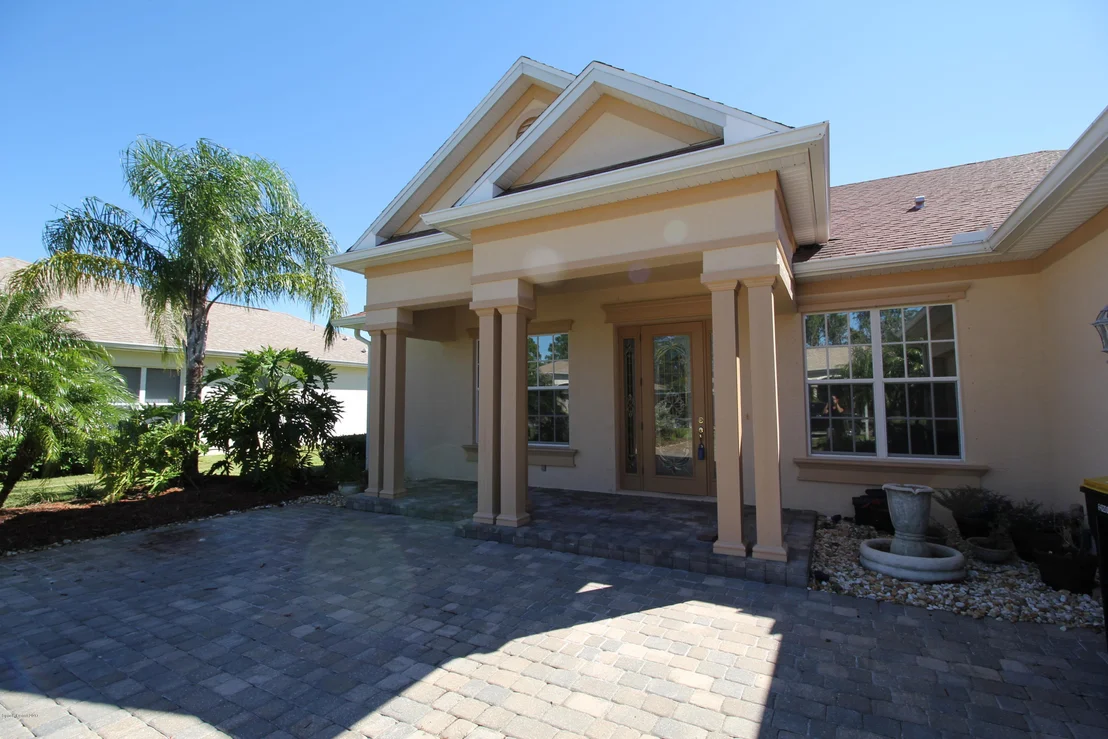 Photo of 113 Ridgemont Circle SE