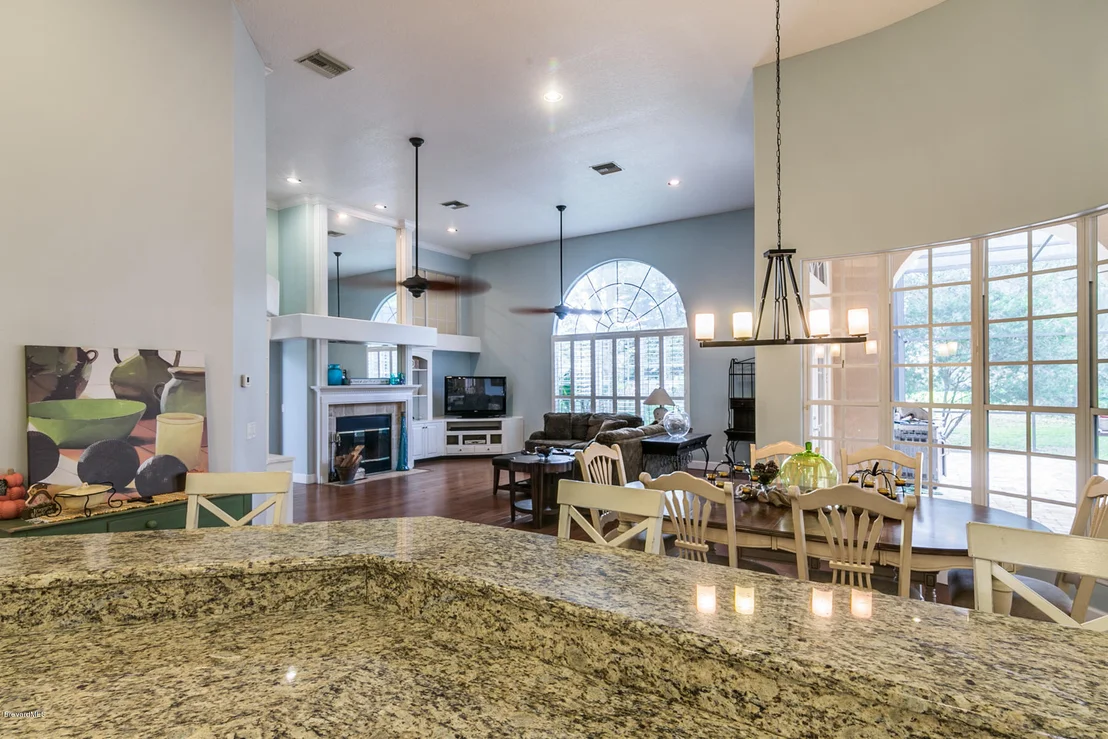 Photo of 774 Glengarry Drive