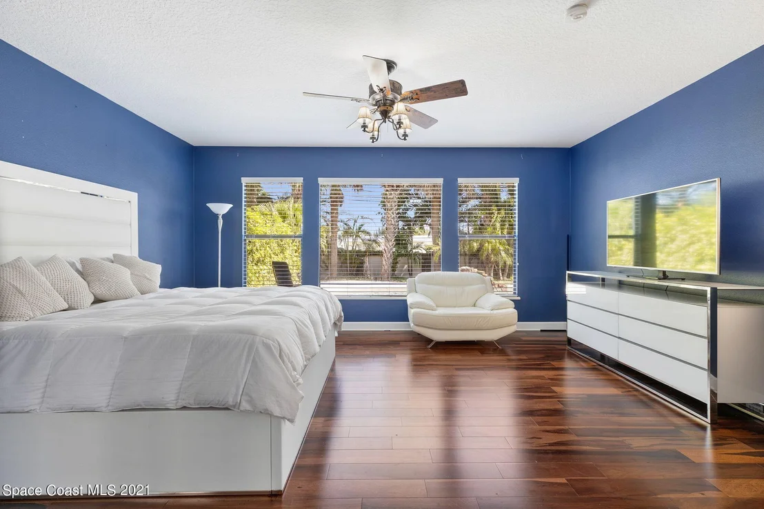 Photo of 354 Point Lobos Drive