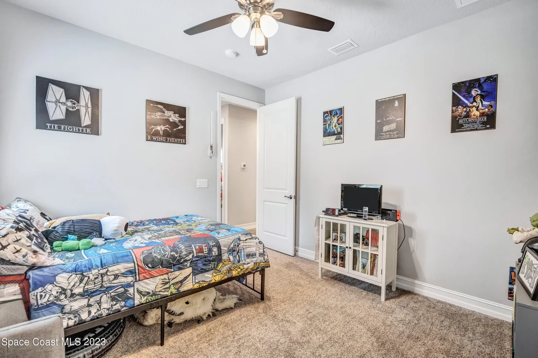 Photo of 7338 Bluemink Lane