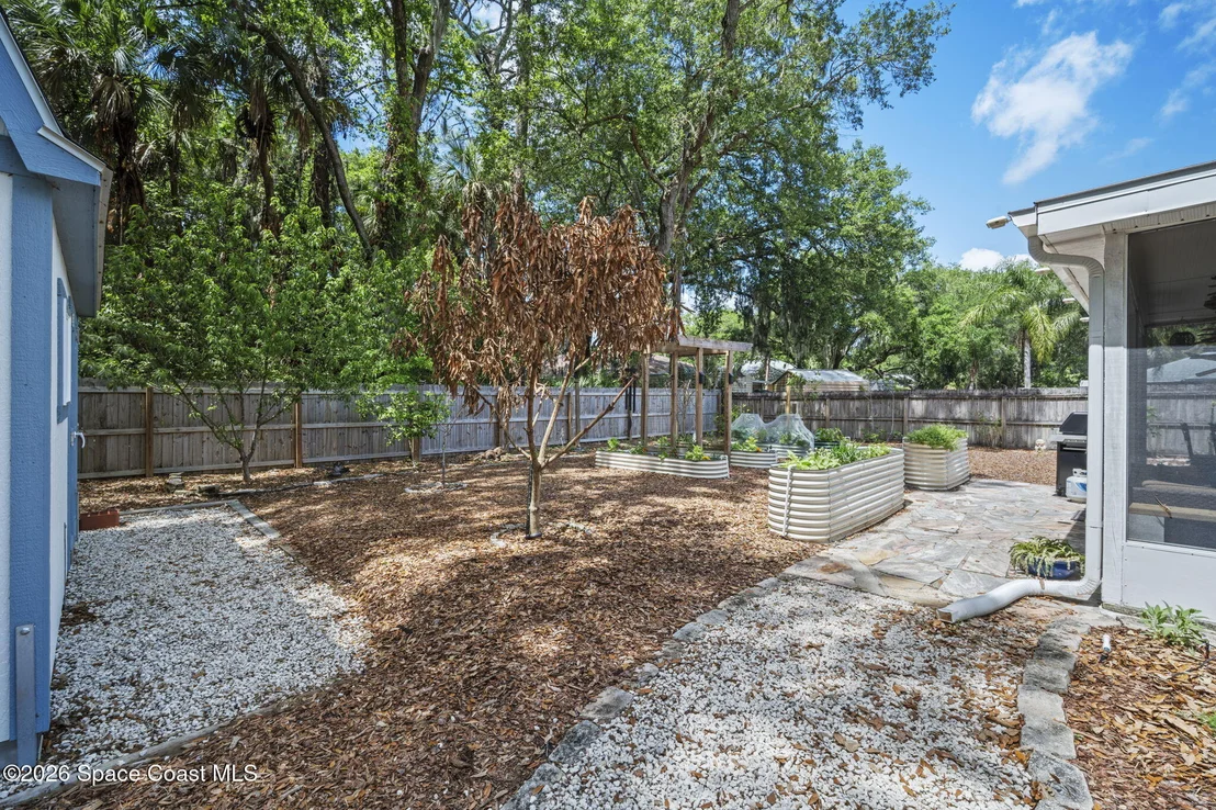 Photo of 7455 Darien Road