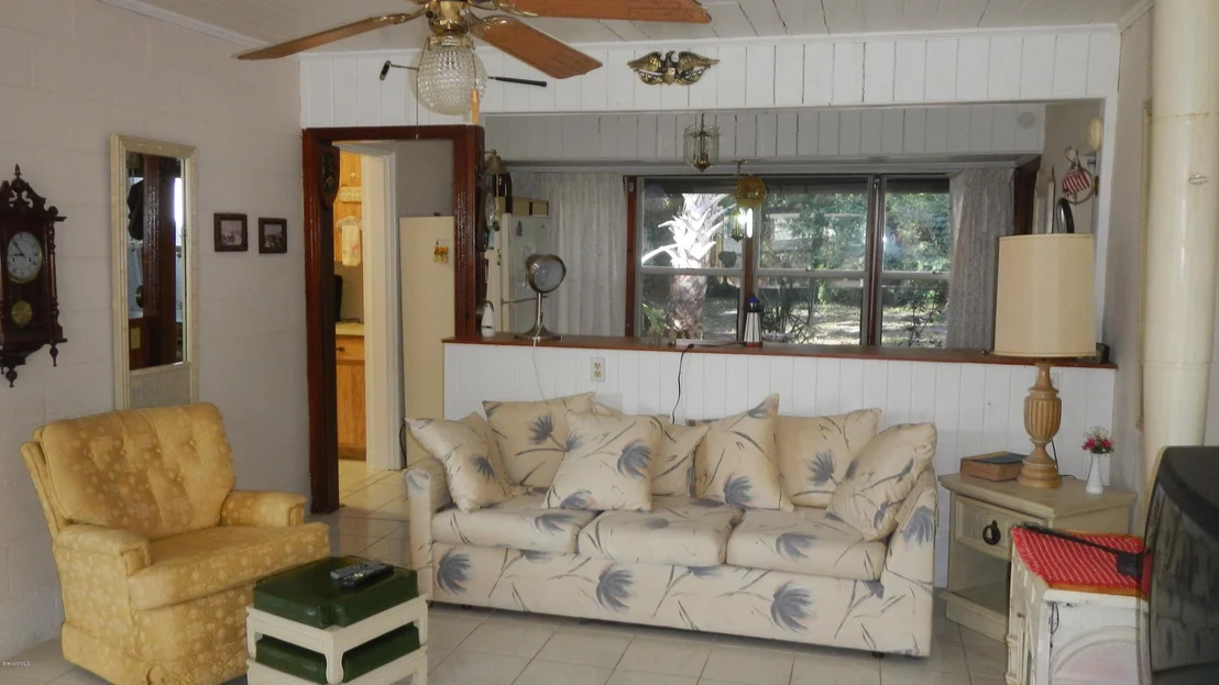Photo of 860 Indian River Drive