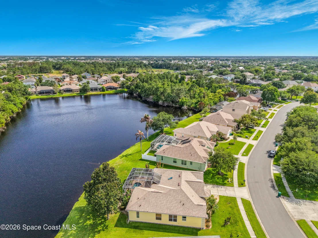 Photo of 1670 Whitman Drive
