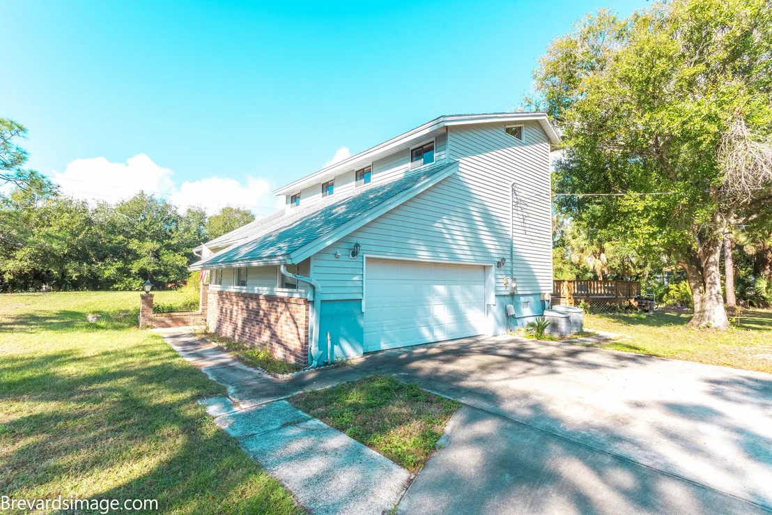 Photo of 4550 Deerwood Trail