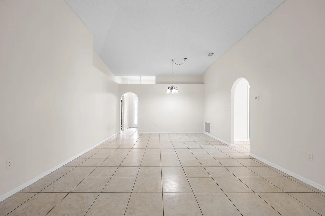 Photo of 1660 Vista Lake Circle