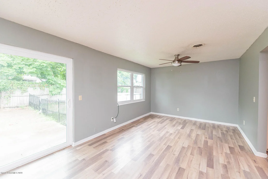 Photo of 4875 Key Madeira Drive
