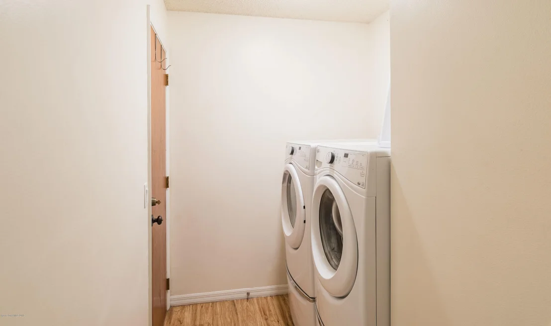 Photo of 896 Wandering Pine
