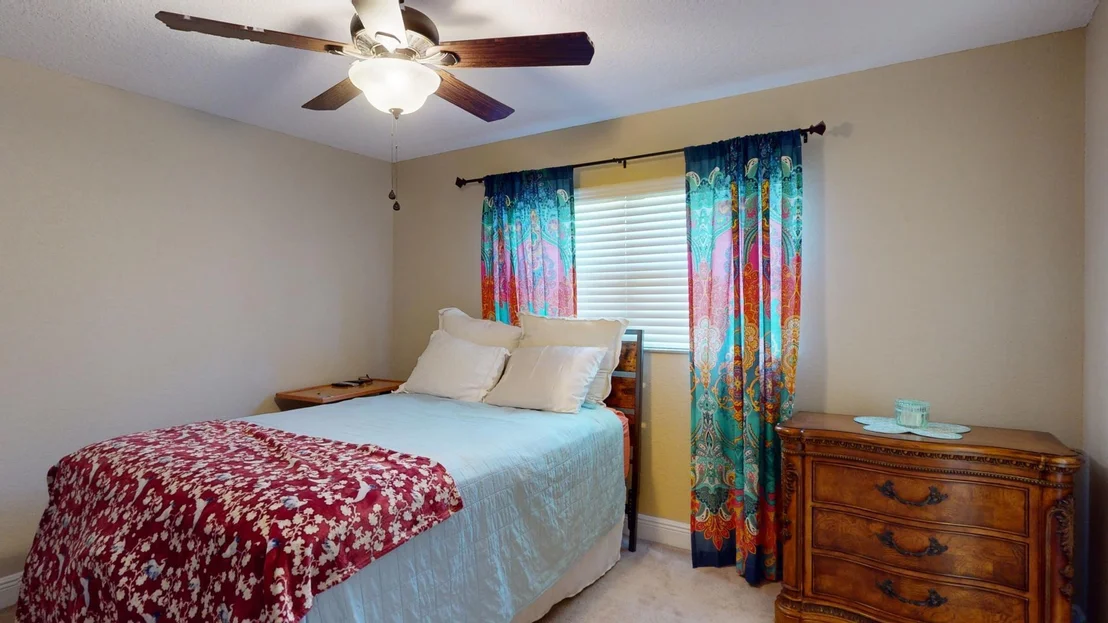 Photo of 112 E Haven Drive