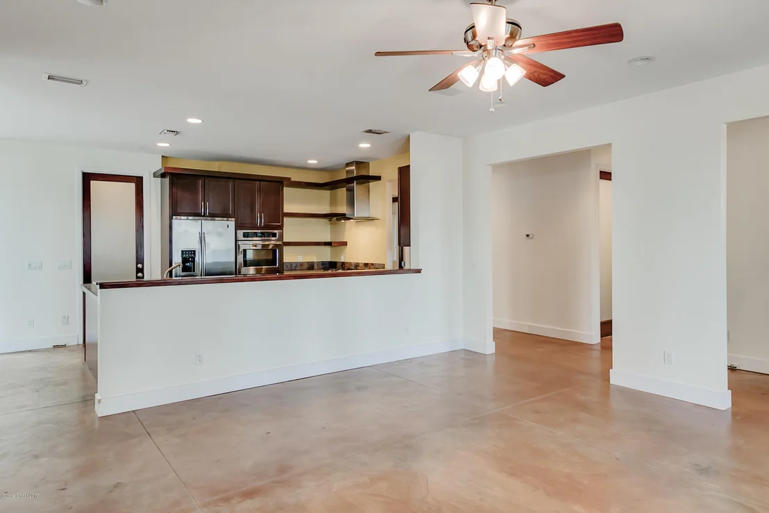Photo of 3513 N Indian River Drive