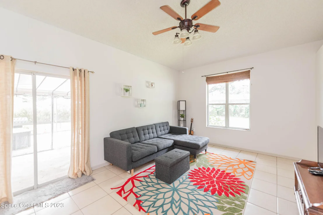 Photo of 5855 Granite Lane
