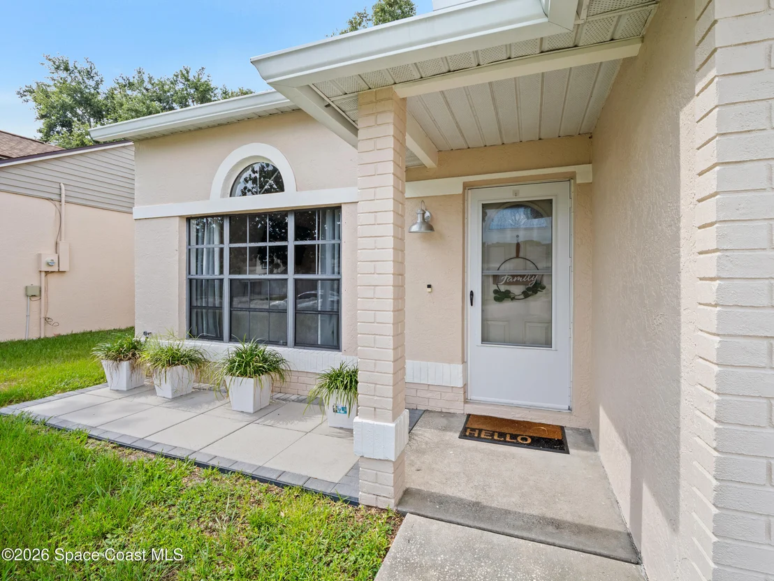 Photo of 1680 Clover Circle