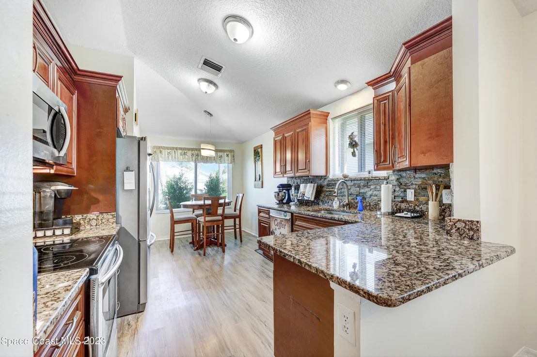 Photo of 2572 Ventura Circle