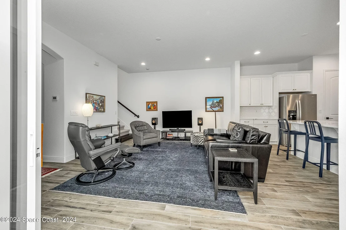 Photo of 8536 Lyside Drive