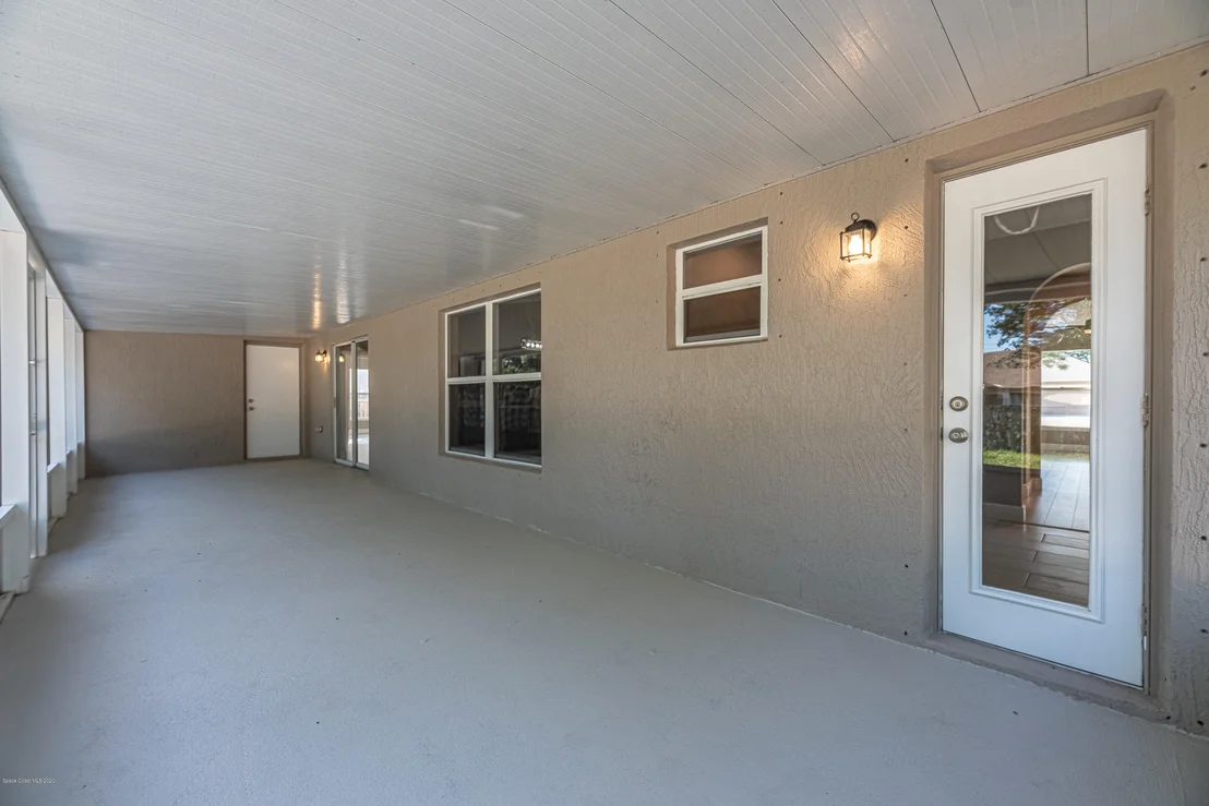 Photo of 6107 Corning Road