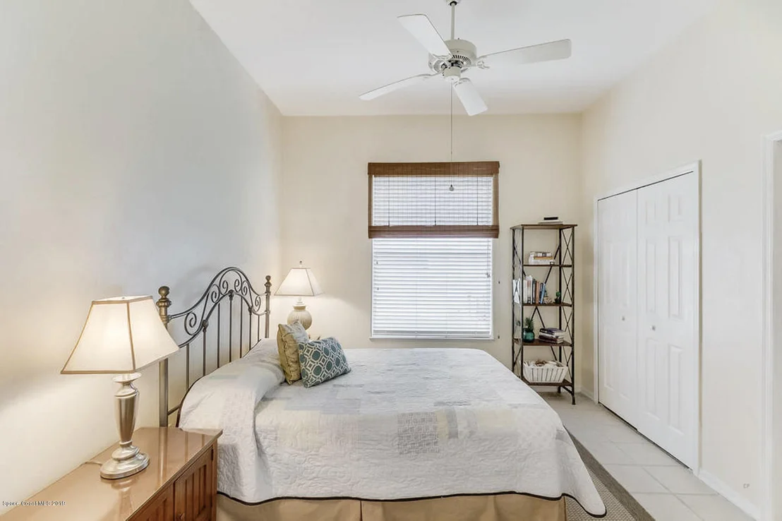 Photo of 925 Palm Brook Drive
