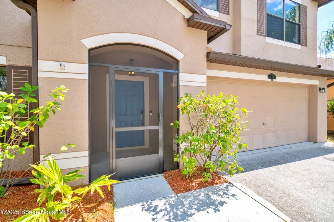 Photo of 404 Dryden Circle