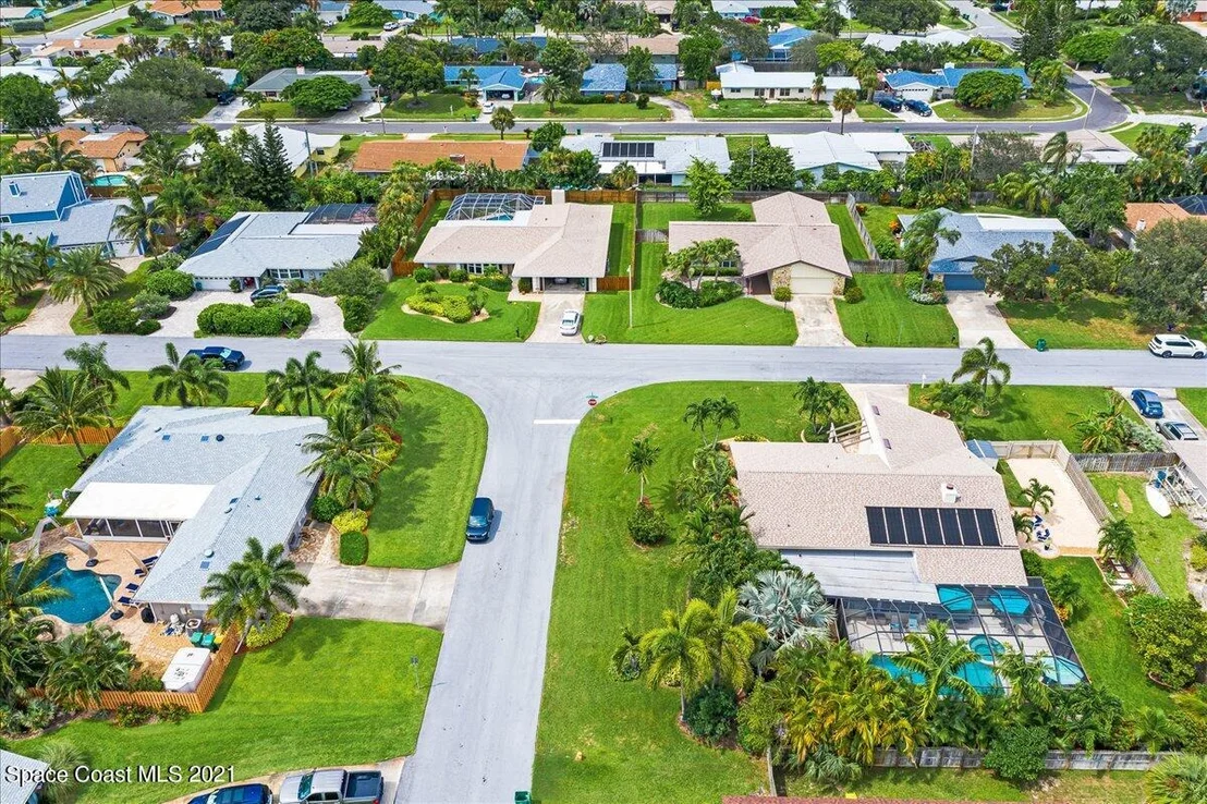 Photo of 545 Solitaire Palm Drive
