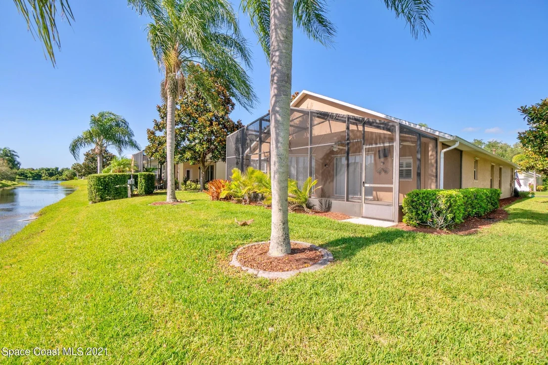 Photo of 1835 Ficus Point Drive