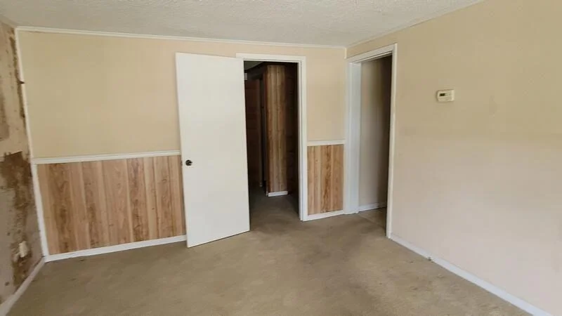 Photo of 6010 Apple Avenue