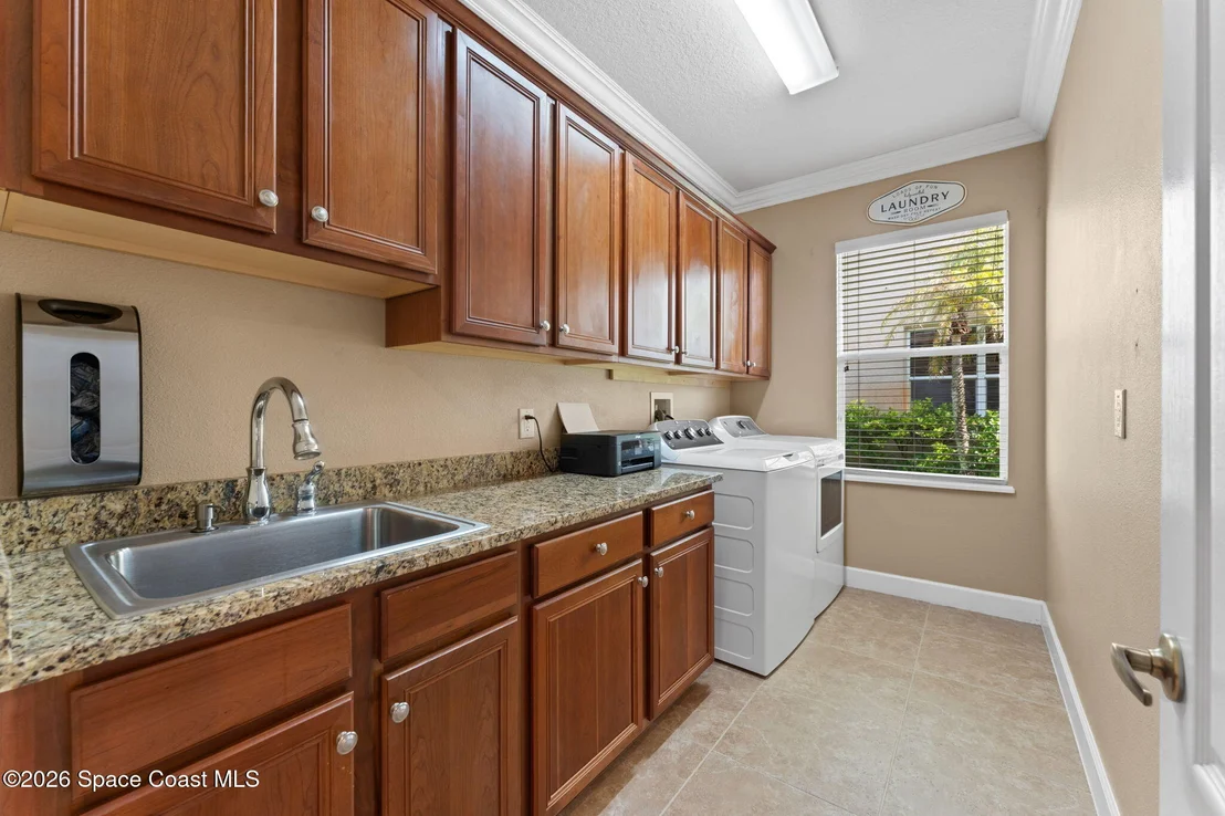 Photo of 1747 Croghan Drive