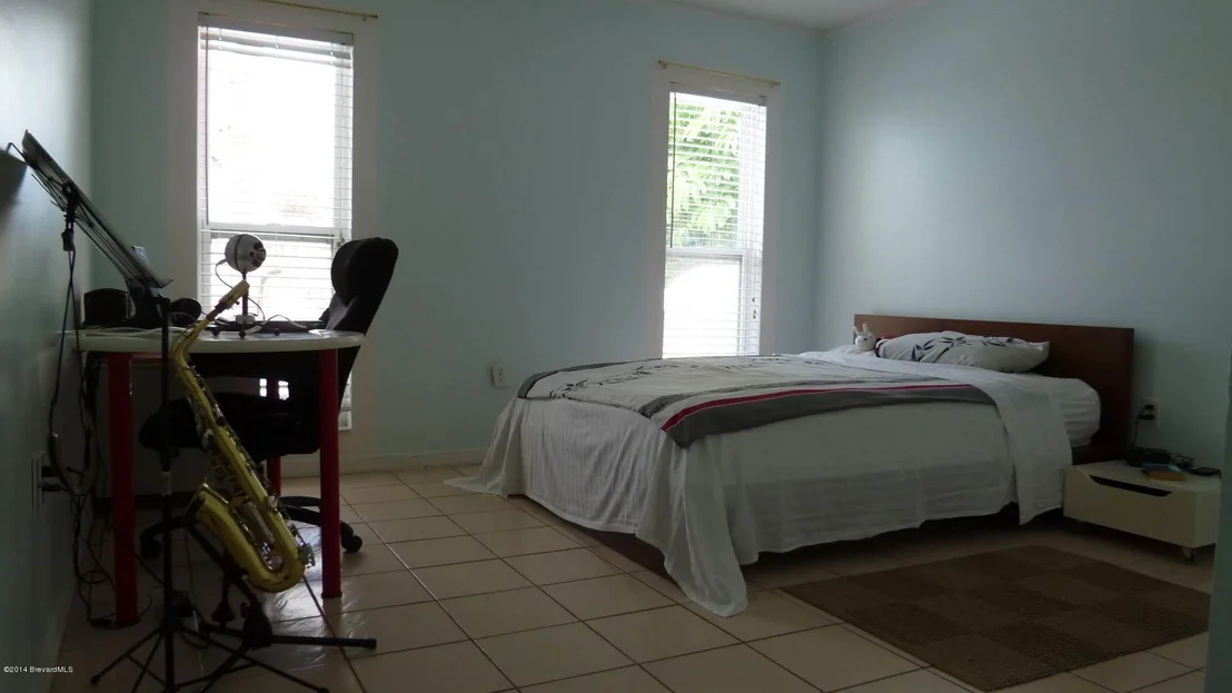 Photo of 615 Hibiscus Drive