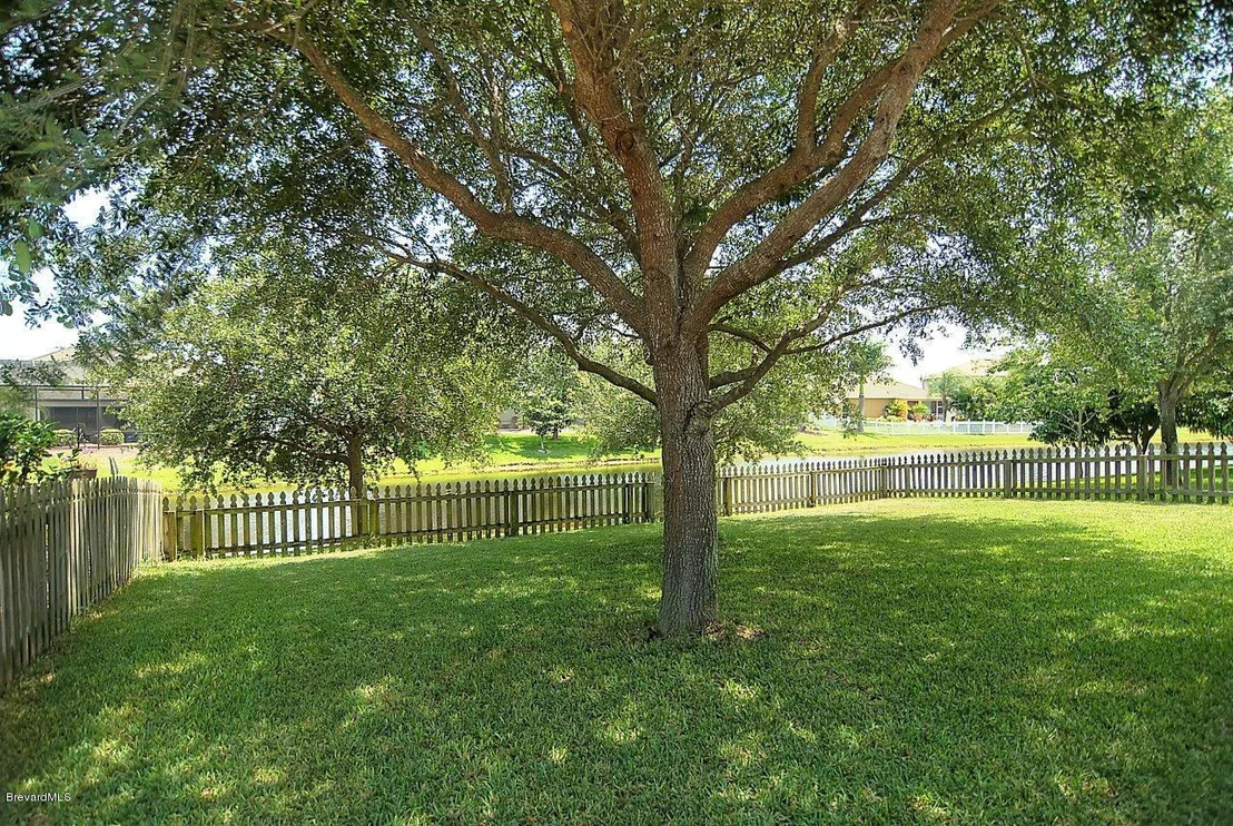 Photo of 4077 Four Lakes Drive