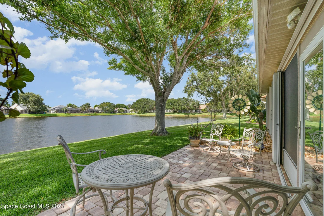 Photo of 7664 Candlewick Drive