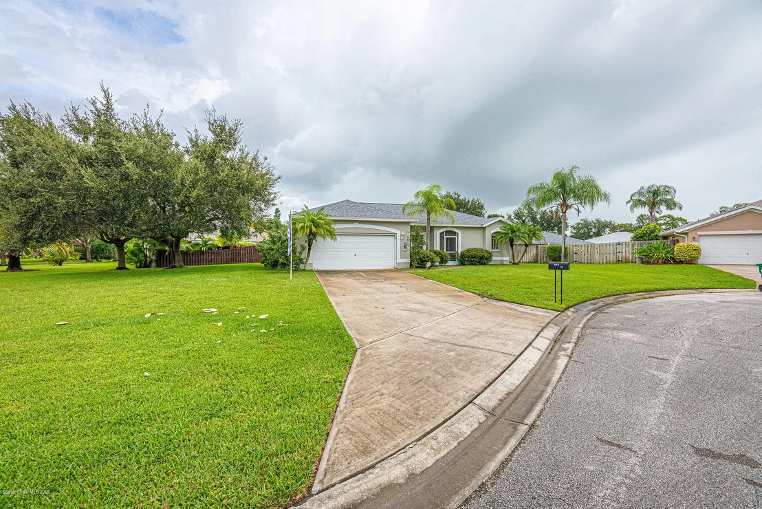 Photo of 1445 Colt Way