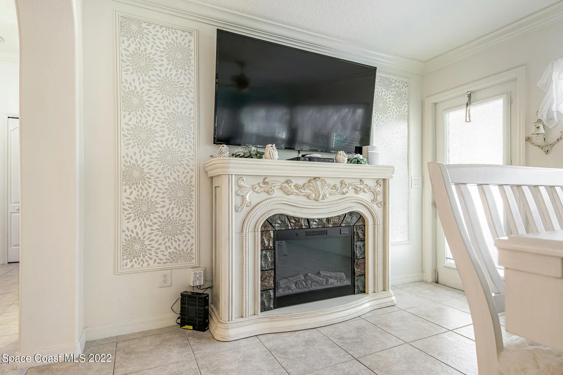 Photo of 7158 Broderick Drive