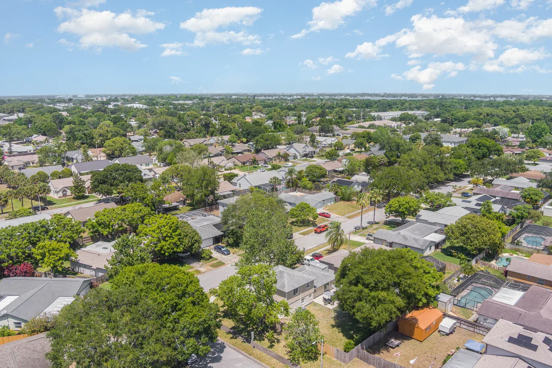 Photo of 847 Berkshire Drive