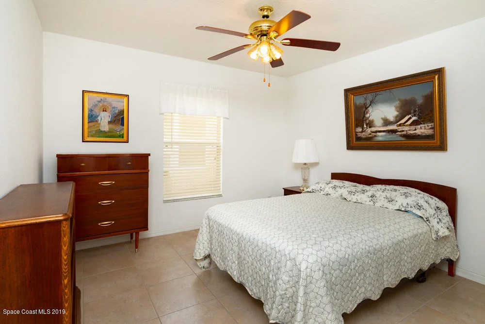 Photo of 1370 Whitman Drive