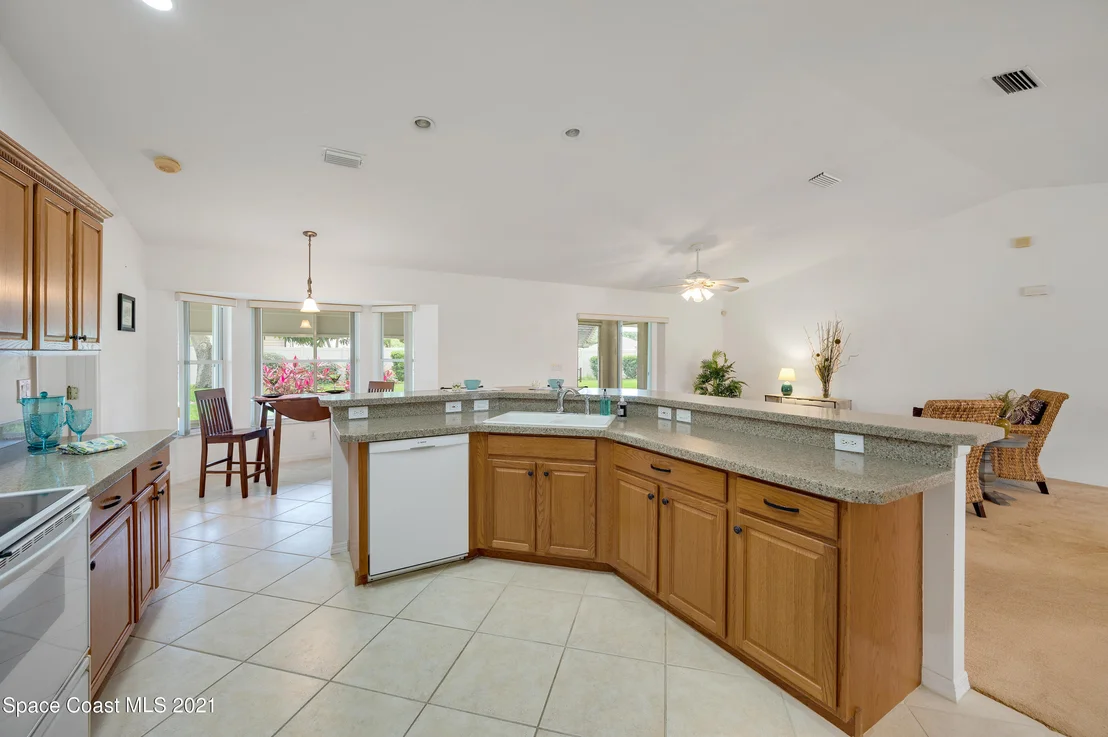 Photo of 786 Seven Gables Circle SE