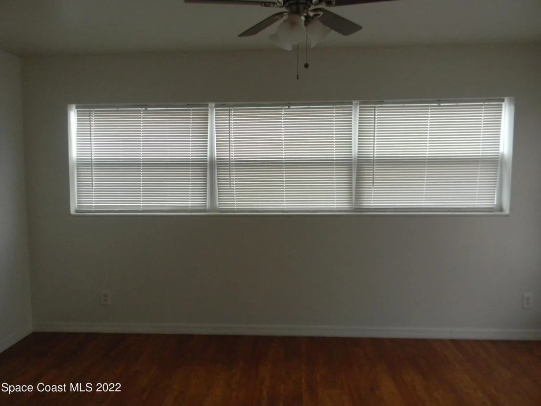 Photo of 2132 Lakeview Drive