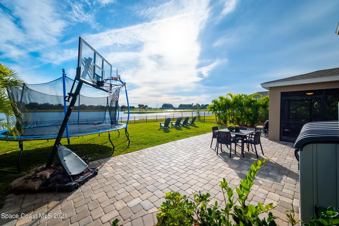 Photo of 270 Sorrento Drive