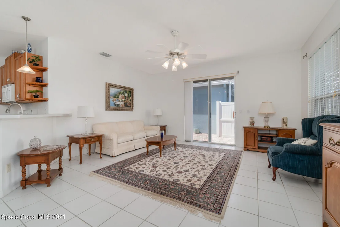 Photo of 332 Seafarer Circle