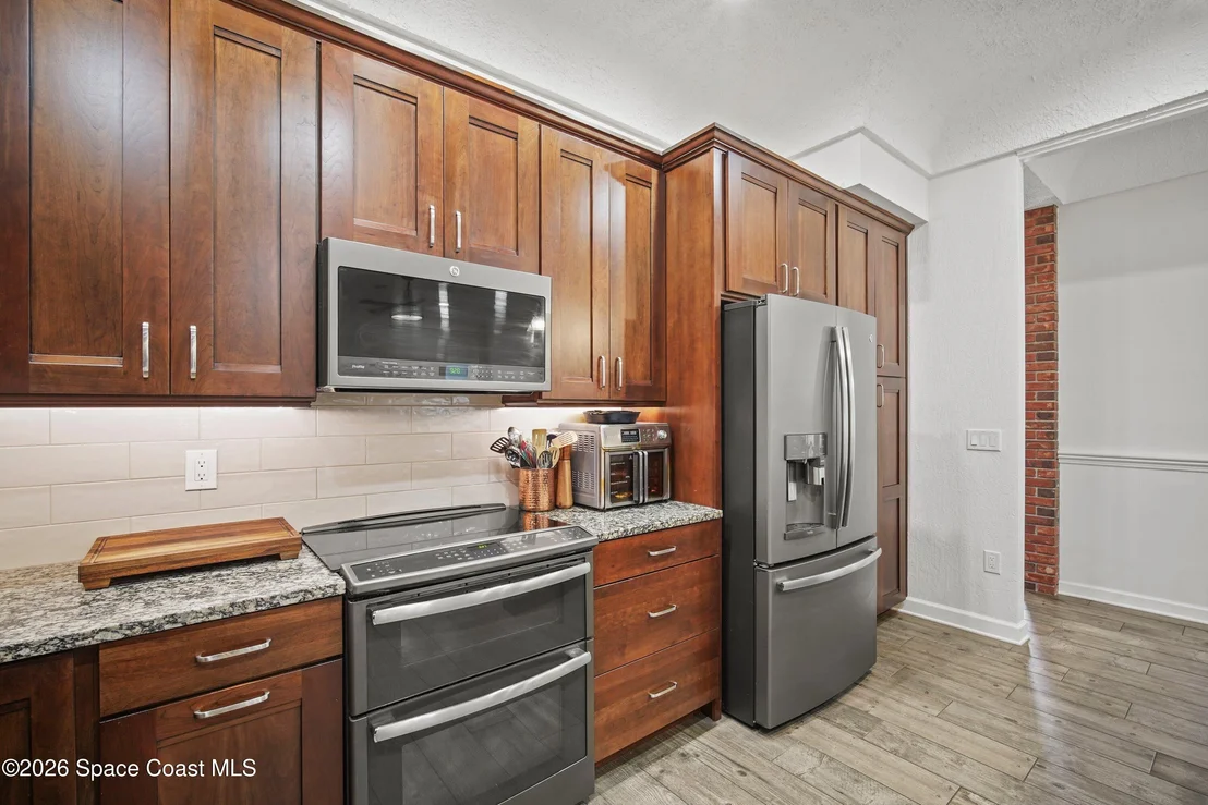 Photo of 572 Lake Ashley Circle